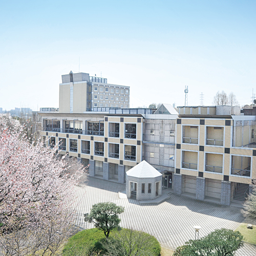 跡見学園女子大学