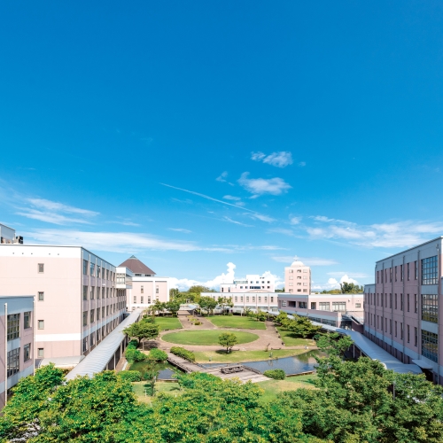 新潟医療福祉大学