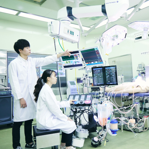 大阪電気通信大学