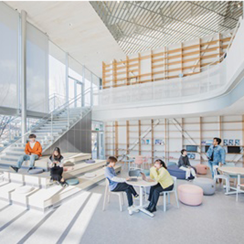 共愛学園前橋国際大学