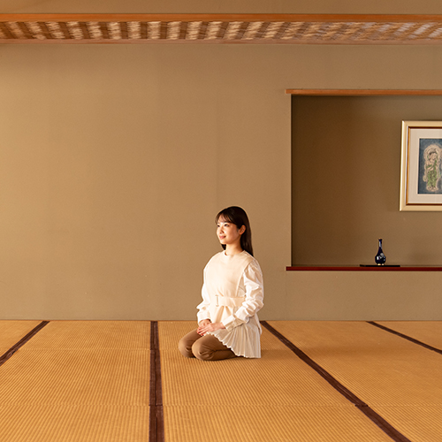 駒沢女子大学