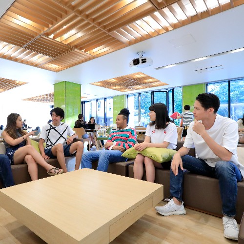 国際基督教大学（ＩＣＵ）