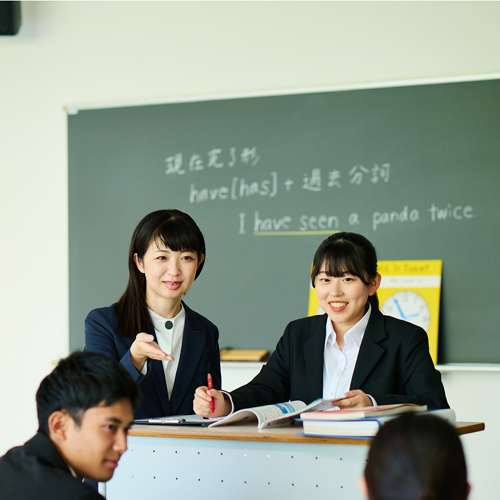 秀明大学