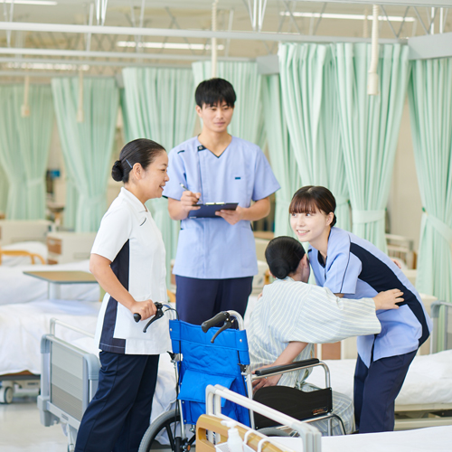 秀明大学