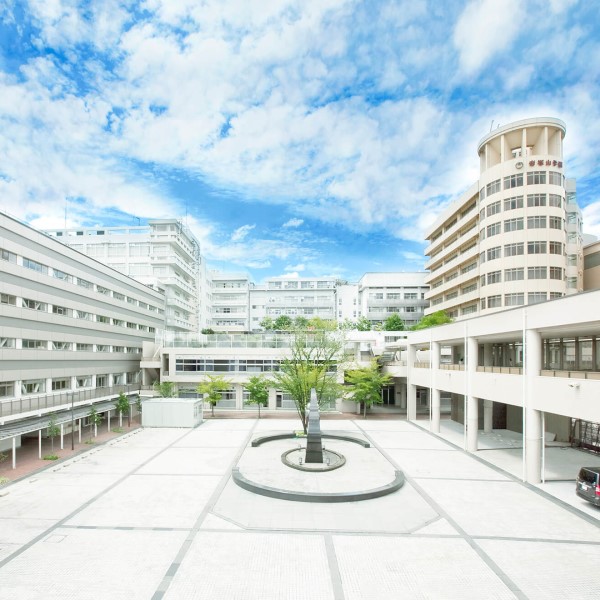 帝塚山大学