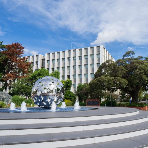 東邦大学