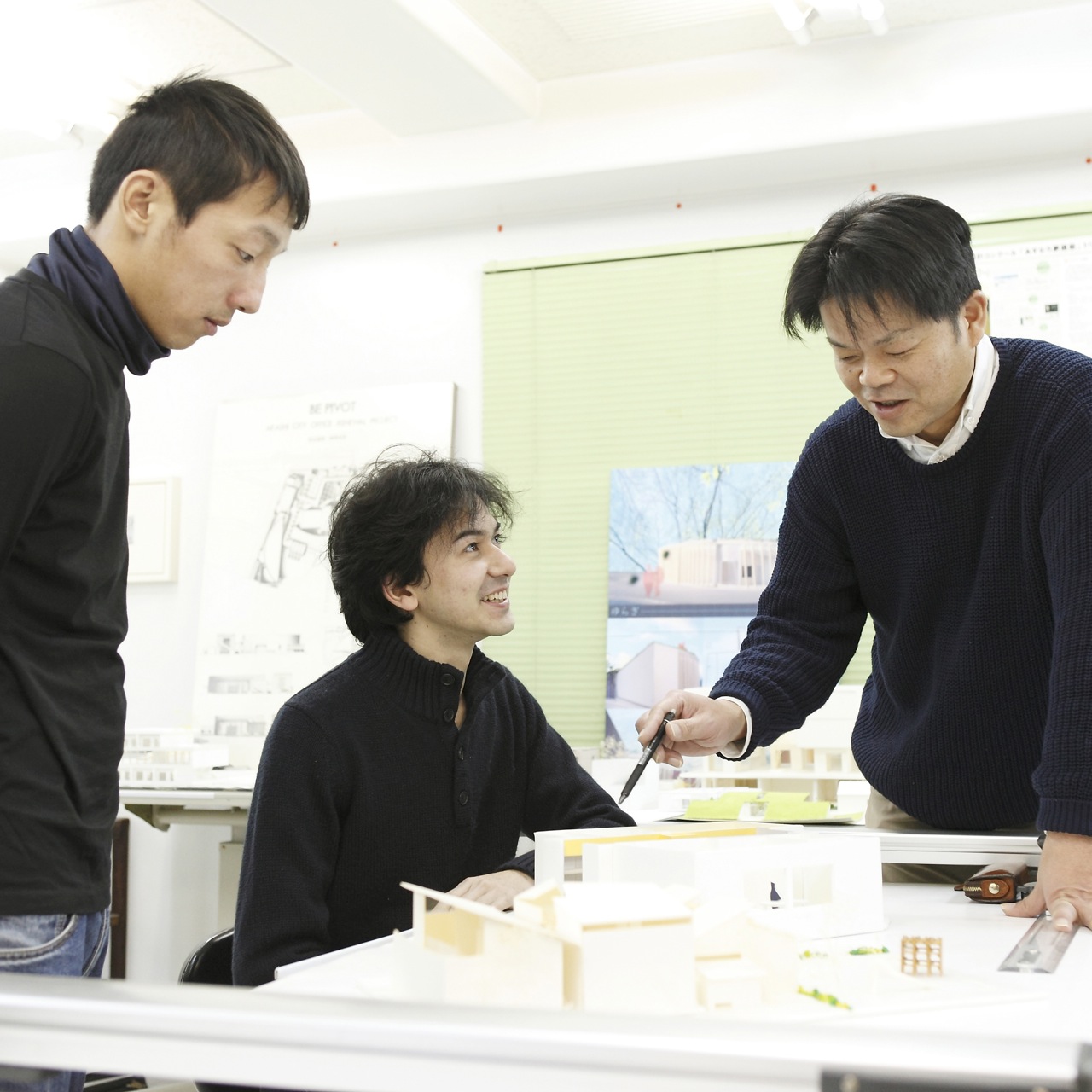 日本理工情報専門学校