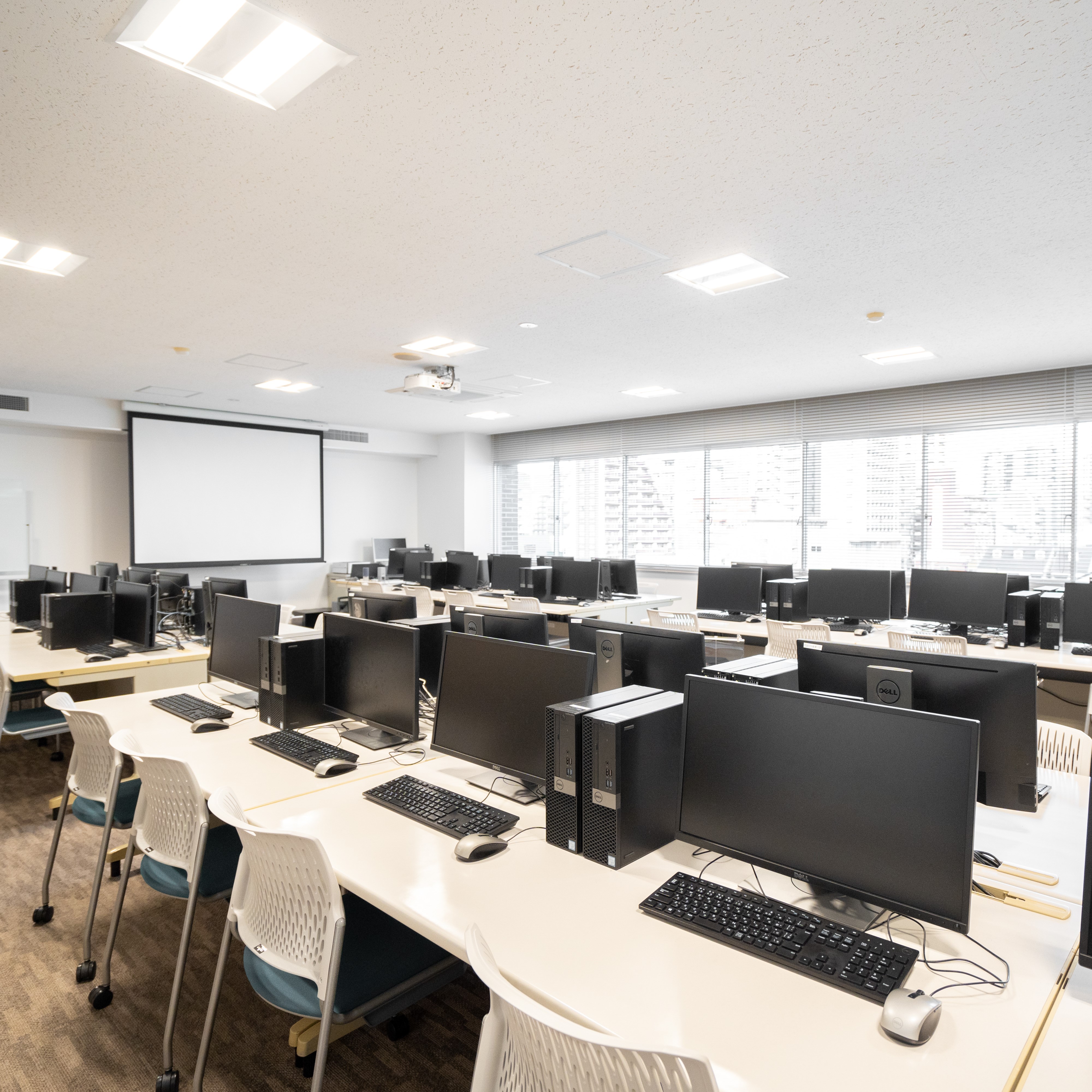 ＫＣＳ福岡情報専門学校
