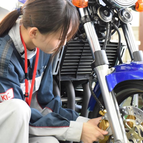専門学校 久留米自動車工科大学校2