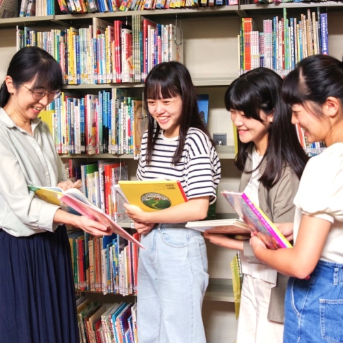 埼玉純真短期大学