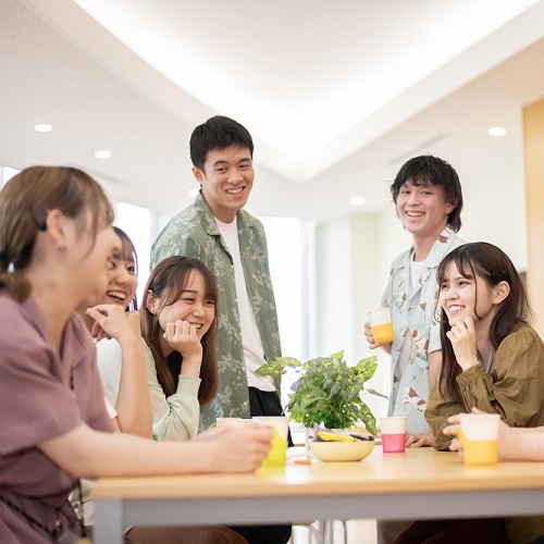 東京立正短期大学
