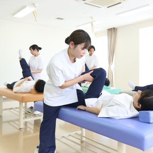 群馬医療福祉大学