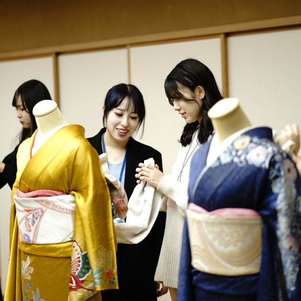 国際文化理容美容専門学校国分寺校