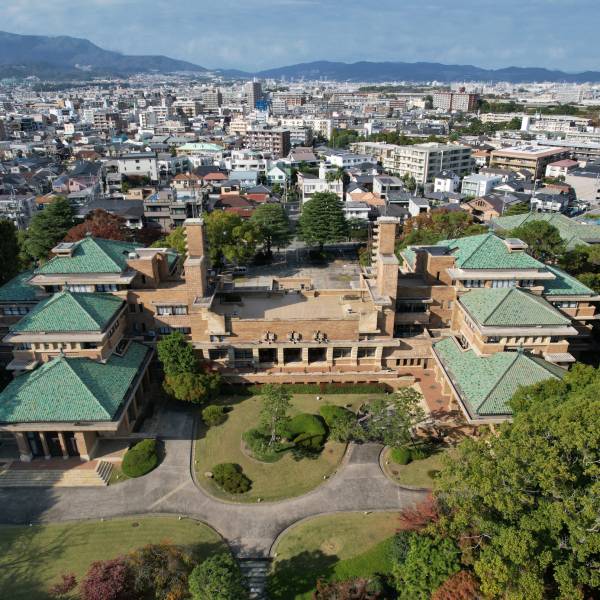 武庫川大学