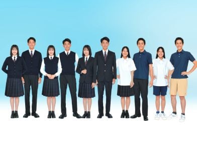 享栄高等学校の制服