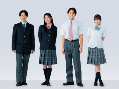 至学館高等学校の制服