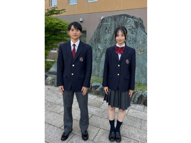 立命館守山高等学校の制服