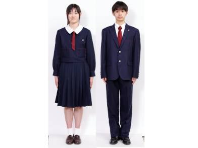 帝塚山高等学校の制服