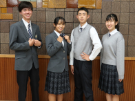 津山東高等学校の制服