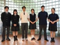 美原高等学校の制服