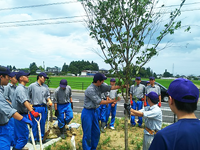 秋田県 金足農業高校 造園緑地科「絆のカブトムシプロジェクト」のみなさん3