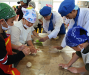 愛媛県 伊予農業高校 食品化学科のみなさん4
