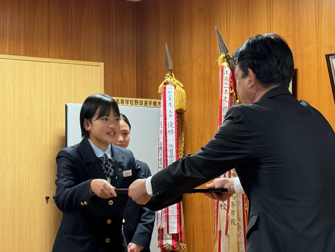 佐賀県　鳥栖商業高校　生徒会、ボランティア委員、美化委員のみなさん2