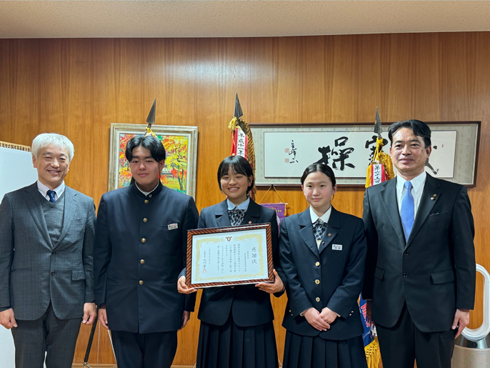 佐賀県　鳥栖商業高校　生徒会、ボランティア委員、美化委員のみなさん3