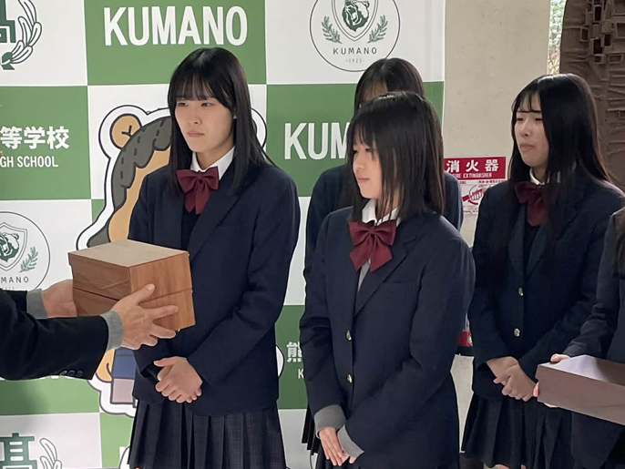 和歌山県　熊野高校　Ｋｕｍａｎｏサポーターズリーダー部のみなさん4
