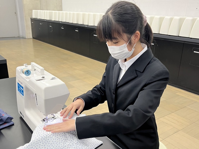 広島県　基町（もとまち）高校　「基町高校ＰＵＳＨプロジェクト」メンバーのみなさん3