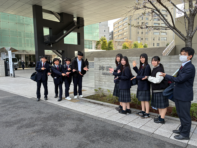 大阪府　箕面自由学園高校　文理探究コースの生徒のみなさん2
