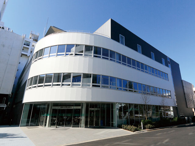 亜細亜大学の学食
