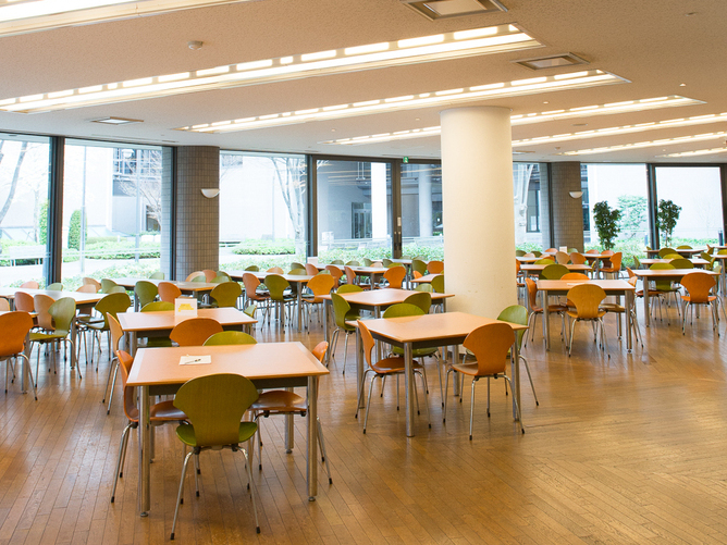 大阪歯科大学の学食