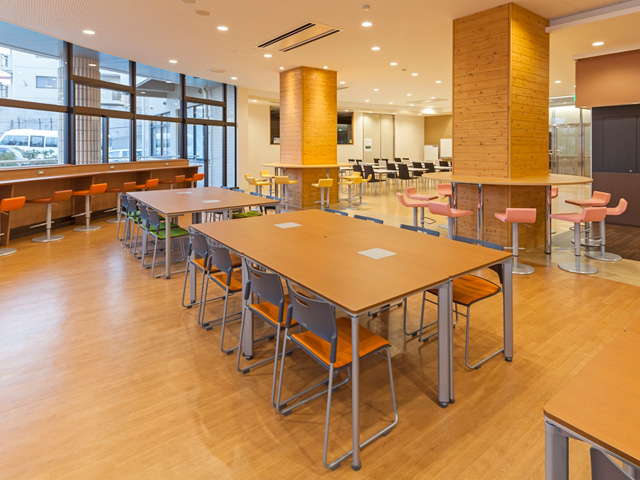 愛知東邦大学
