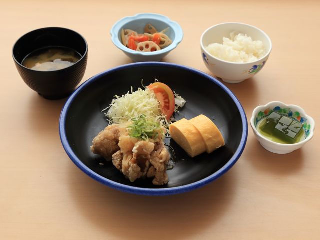 同志社女子大学の学食
