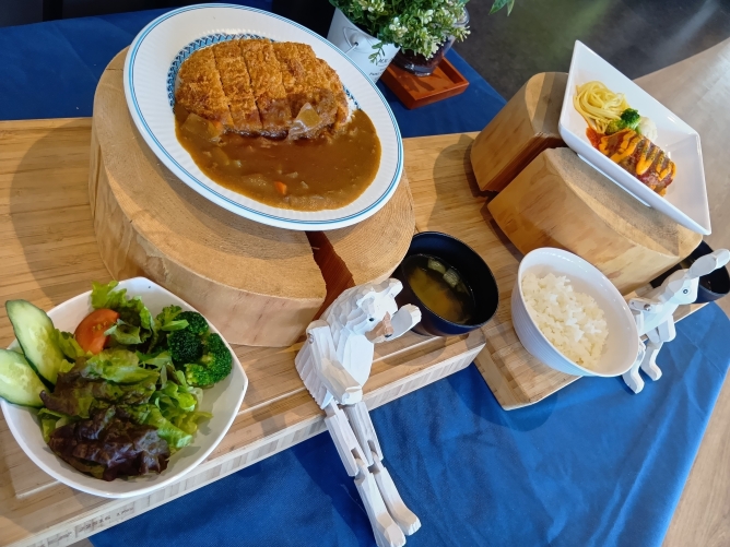 山梨学院大学の学食