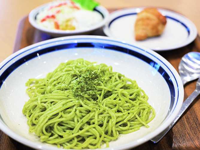 大阪商業大学の学食