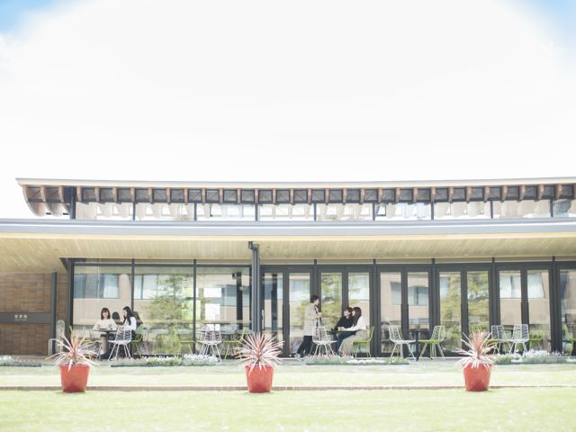 同志社女子大学の学食