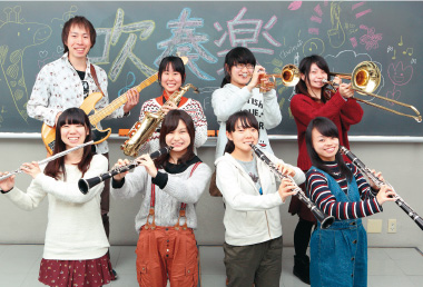 目白大学の部活
