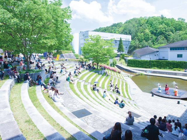 京都精華大学の施設