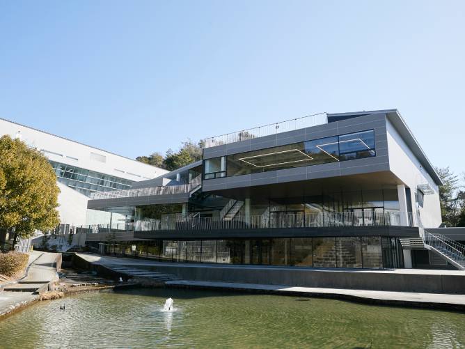 京都精華大学のcampusgallery