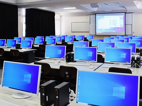 九州情報大学