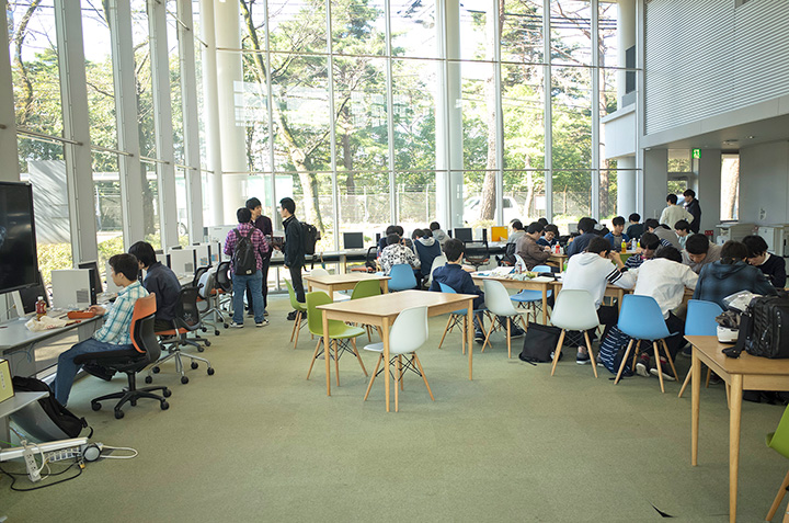 東北工業大学のオープンキャンパス