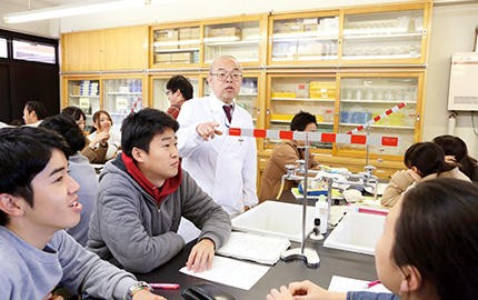 共栄大学のオープンキャンパス