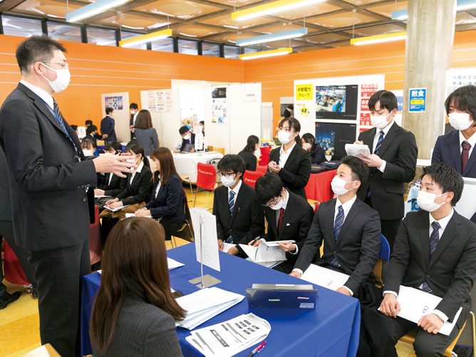 中部大学のcampusgallery