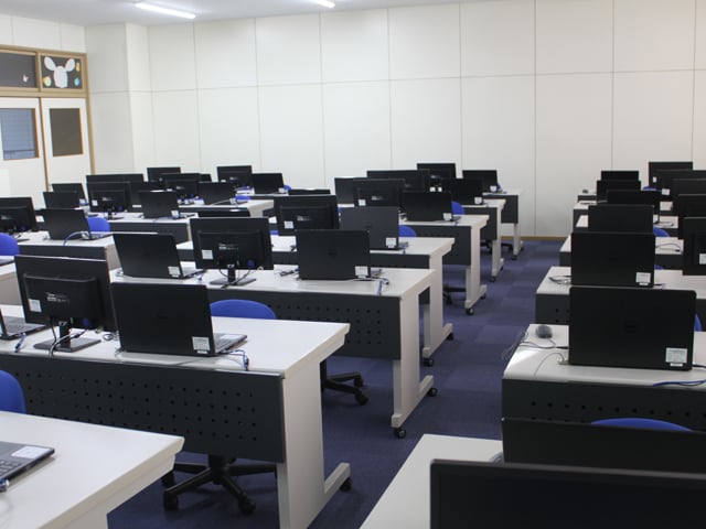 一宮研伸大学のオープンキャンパス