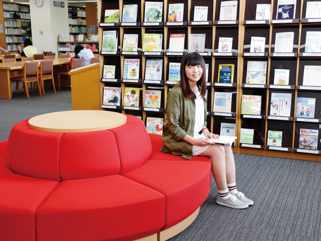 西九州大学の図書館