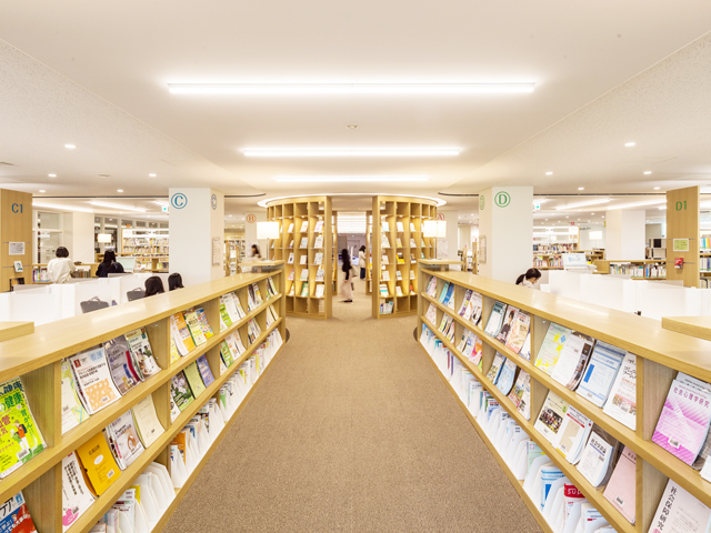新潟青陵大学の図書館
