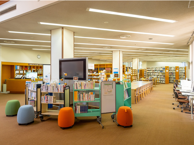 熊谷図書館