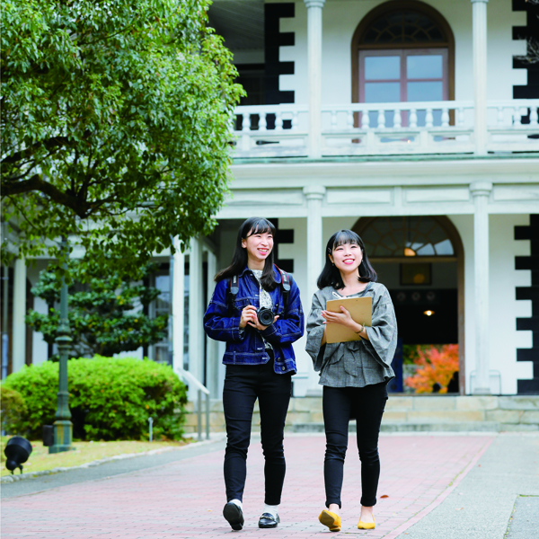 現代社会学科